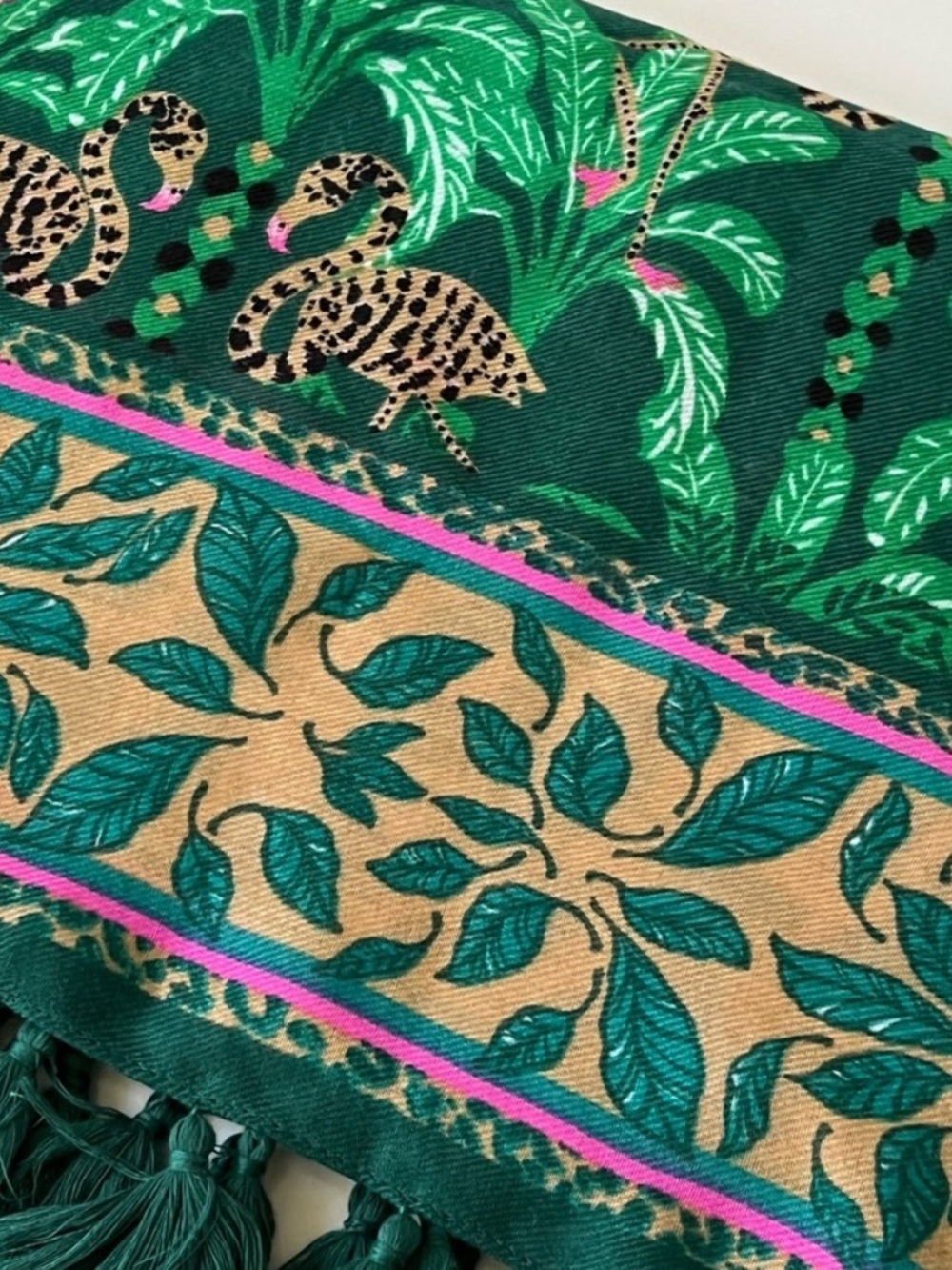 EUC Lilly Pulitzer Resort Tasseled Scarf Evergreen Stir It Up Engineered Print - Picture 2 of 4